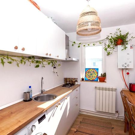Apartamentul Cu Plante Etaj 4 Mangalia Esterno foto