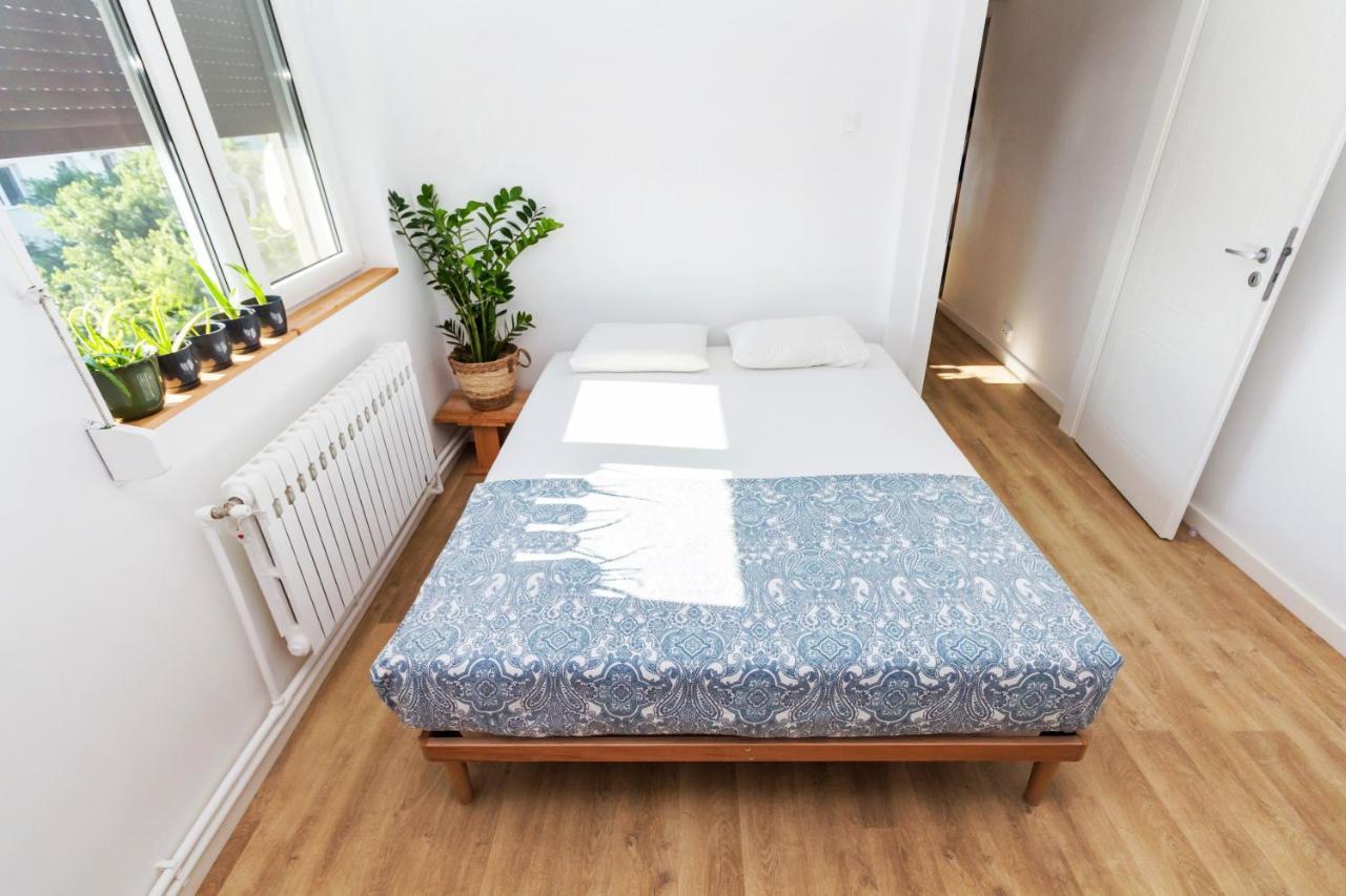 Apartamentul Cu Plante Etaj 4 Mangalia Esterno foto